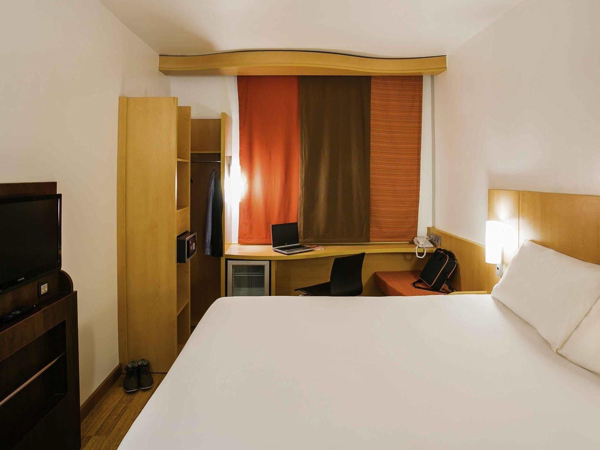 Hotel Ibis Lagos Ikeja Extérieur photo